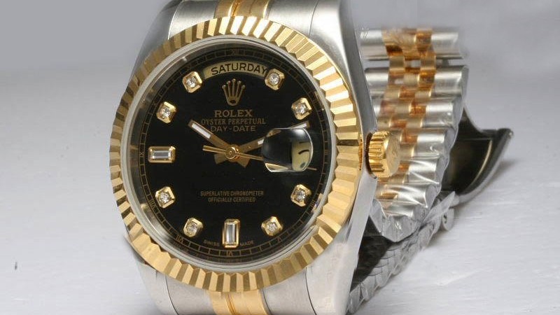 il ritorno di un classico: versione in oro bianco con bracciale Oyster di Rolex Day-Date replica